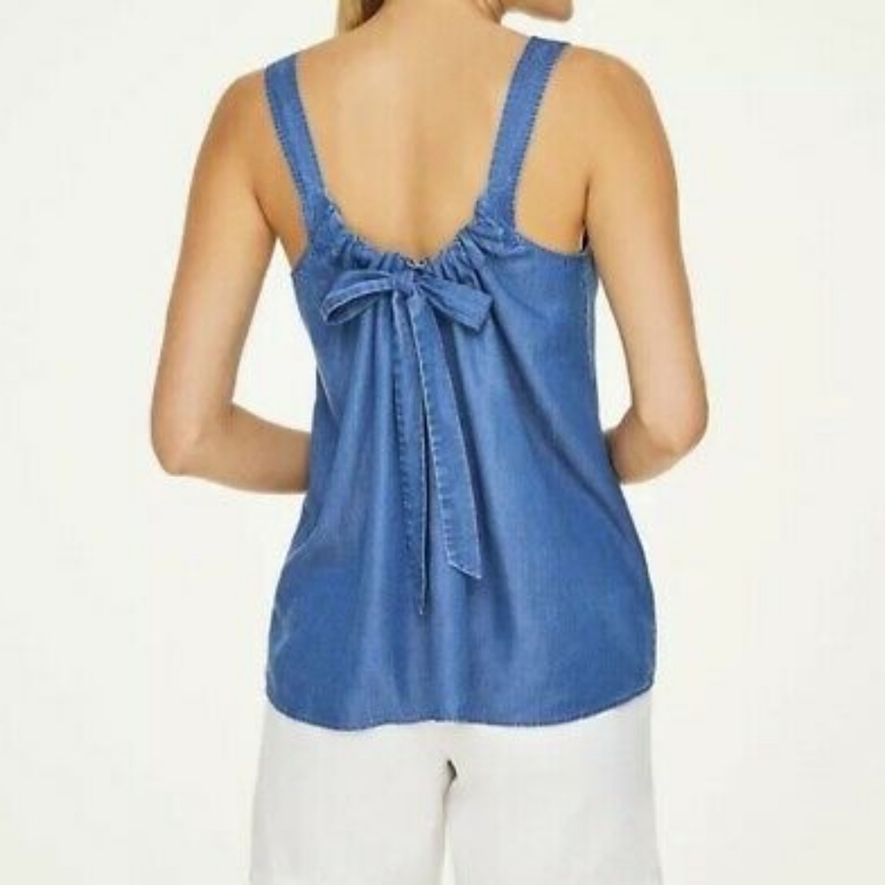 💙 Loft Sleeveless Tie Back Chambray Top